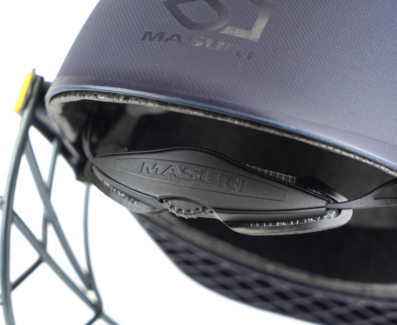 rear adjuster for the masuri c line steel junior cricket helmet